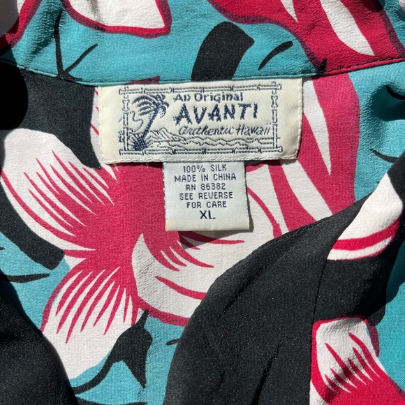 Vintage "Avanti" Hawaiian 100% Silk Shirt with Graphic - Size XL - Picture 3 of 5